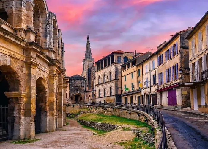 Arene Arles Centre